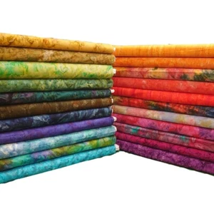 Tela artesanal lisa de algodón batik multicolor teñida a mano con mosaico - Imagen 1 de 24