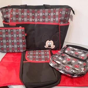 Bolsa de pañales de hombro para bebé Disney Mickey de 5 piezas - Imagen 1 de 10