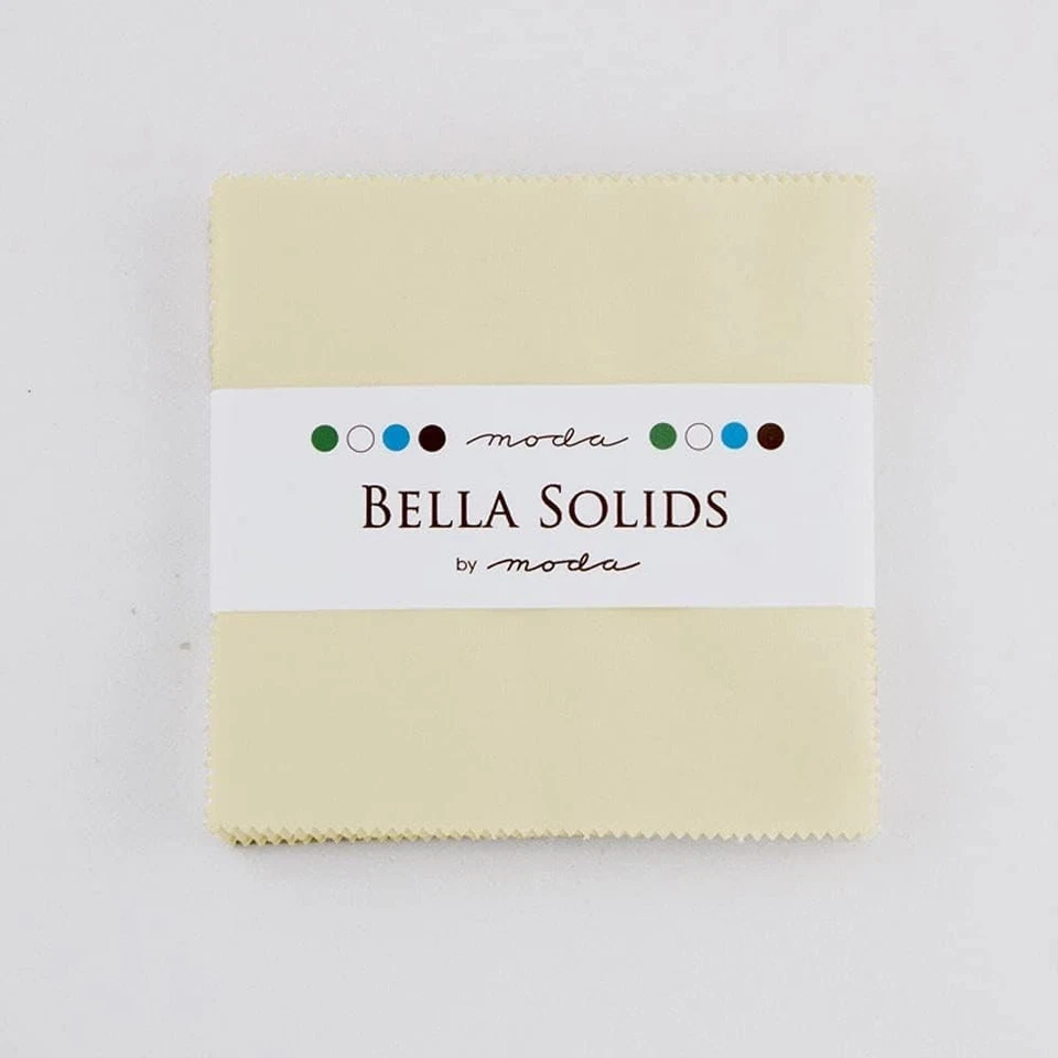 Bella Solids Fig Tree Cream Charm Pack 42 Squares 5" Moda Fabrics  - Изображение 1 из 1