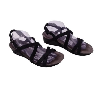 Munro Women's Strappy Wedge Sandals Black Suede Size 9.5 Wide Slip On - Image 1 of 4