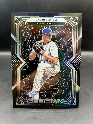 2022 Panini Chronicles #37 Jacob deGrom Obsidian - Image 1 of 2