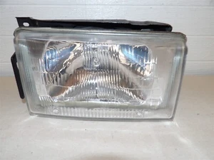 HYUNDAI EXCEL 88-1989 RH PASSENGER SIDE HEADLIGHT ASSEMBLY SHIPS FAST! OEM - Picture 1 of 4