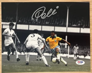 PELE SIGNED BRAZIL 8X10 PHOTO PSA/DNA - Picture 1 of 2