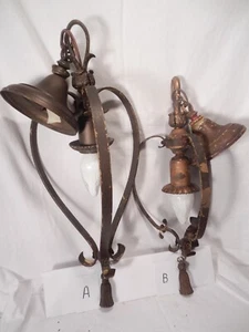 2 antike gotische Pendelleuchten aus Metall um 1900 - Bild 1 von 19