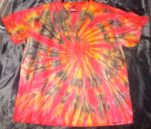 Mens/unisex Premium 100% cotton Tie dye T-shirt Red/Yellow spiral, size XL, new - Picture 1 of 2