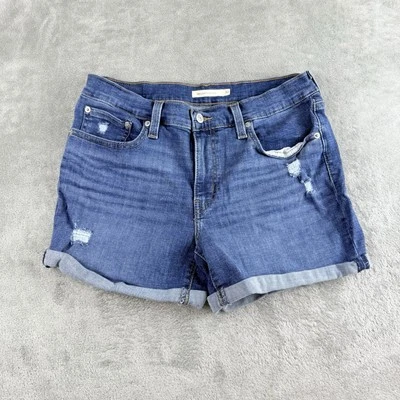 Shorts jeans feminino Levis 30x4 azul denim comprimento médio bainha algemada elástica praia - Imagem 1 de 4