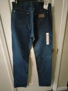 New Men's Wrangler Original Fit Jeans 33x38 - Picture 1 of 6
