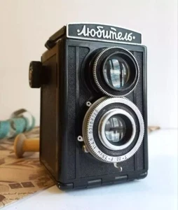 TLR Medium Format 6x6 Camera Lubitel T-22 Lens | Vintage USSR 120 Film Tested - Picture 1 of 14