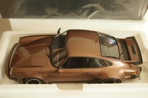 1:12 Minichamps Porsche 911 MARRONE METALLIZZATO 1977 #125066128 - WH061b - Foto 1 di 5