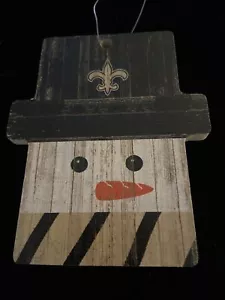 Muñeco de nieve de madera Saints adornado. - Nuevo con etiquetas - Imagen 1 de 2
