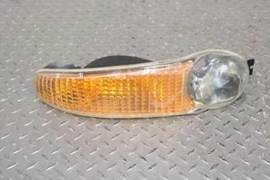 01-06 GMC Yukon Denali Front Left LH Turn Signal Housing (Delminated Lens) - Picture 1 of 12