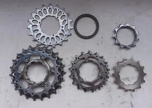 Pacco pignoni bici corsa cassetta SHIMANO rapporti denti 11...23 - Foto 1 di 2