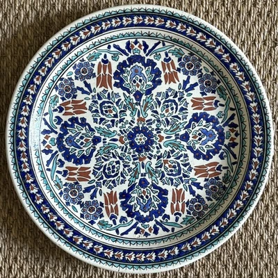VINTAGE large hand painted KUTAHYA TURKEY pottery plate platter 12" iznik - Image 1 of 4