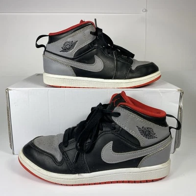 Tênis Air Jordan 1 Médio Juvenil Tamanho 1Y Criado Sombra Nike DQ8424-006 - Imagem 1 de 4