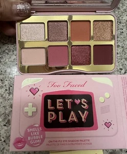TOO FACED  LET'S PLAY On-the-Fly Eye Shadow Palette Bubble Gum Scent 8-Shade $32 - Picture 1 of 21