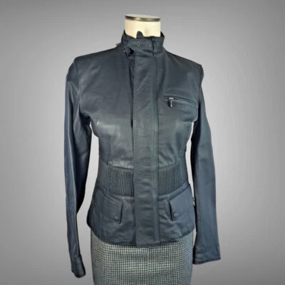 Auténtico Belstaff Etiqueta Dorada Cuero “Pequeña Chaqueta” EU 42 Hecho en Italia Nuevo con Etiquetas Foto 1 de 4