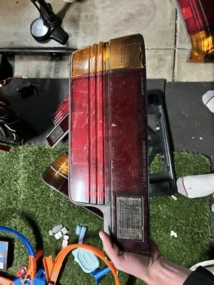 Toyota Levin AE86 Kouki luces traseras blancas cupé 1983-1987 Corolla (izquierda y derecha) Foto 1 de 4