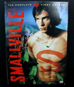 SMALLVILLE SEASON 1 DVD BOX SET 6 DISCS SET TV SERIES - Picture 1 of 2