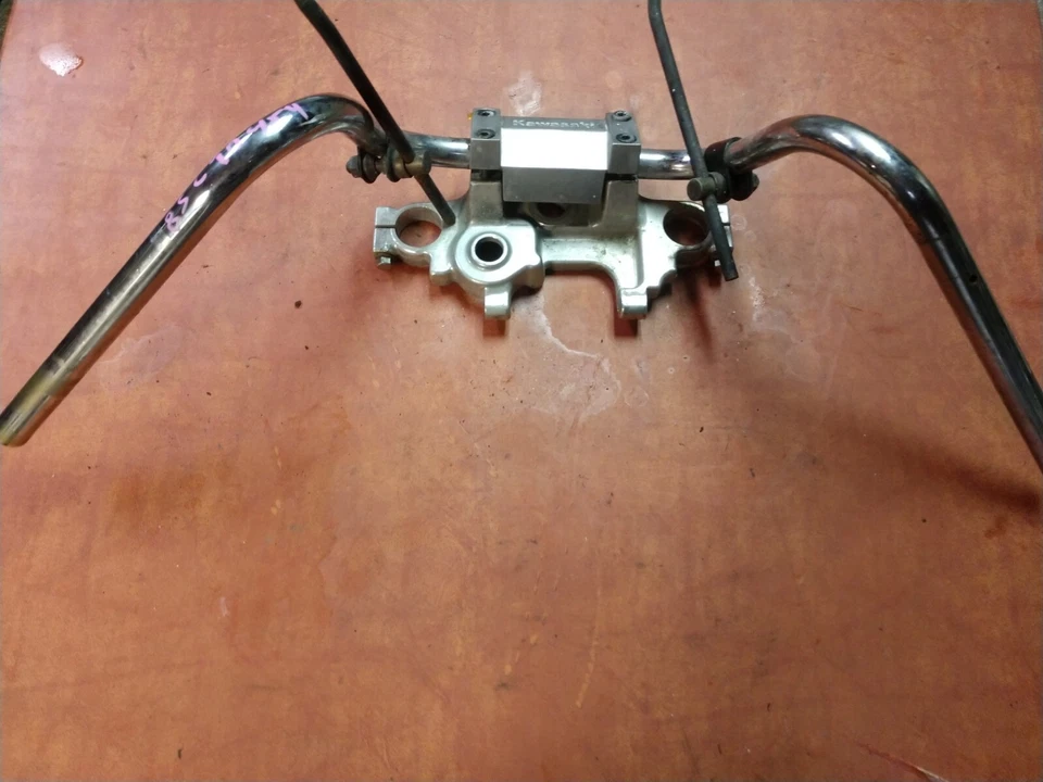 1985 Kawasaki EN450 454 LTD Handlebar  - Image 1 of 4