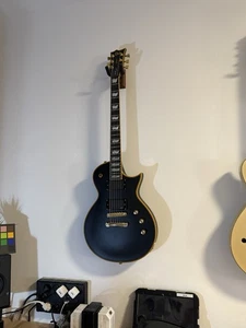 ESP LTD EC-1000 Deluxe mit Koffer E Gitarre les paul Nachbau - Bild 1 von 5
