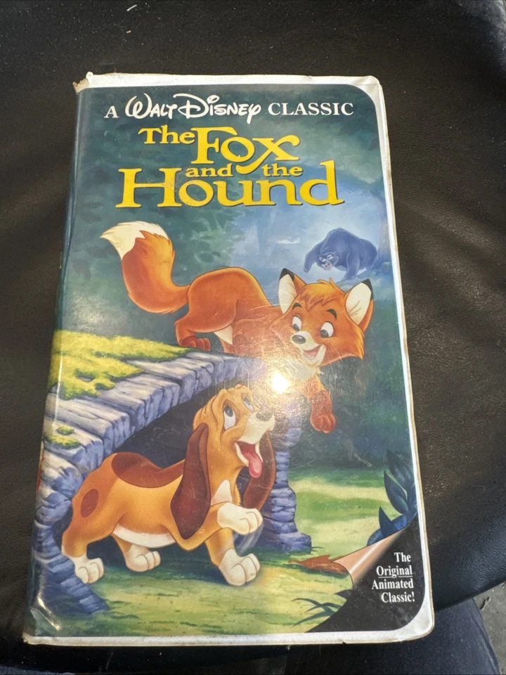 The Fox and the Hound 1994 VHS Black Diamond Walt Disney Classic - Image 1 of 3