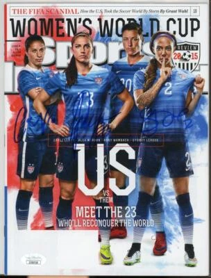 Auténtica revista deportiva autografiada por Alex Morgan Lloyd Leroux JSA  Foto 1 de 2