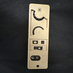 Passenger Control Unit; MPN P5230-1; S/N 2678; SERVICEABLE - Picture 1 of 3