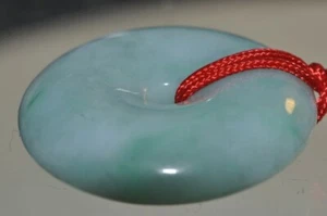 27 mm "Bi Symbol des Himmels" ~ Typ A burmesischer BEAN GRÜNER JADEIT JADE Donut D1338 - Bild 1 von 9
