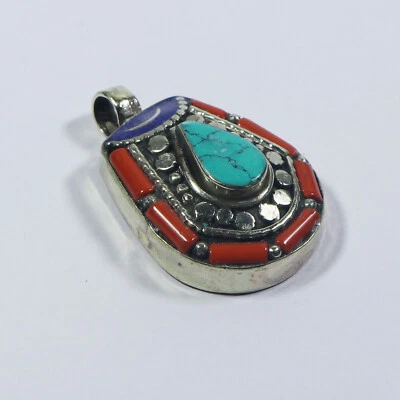 Colgante Turquesa Tibetana y Coral - Nepal Amuleto Joyería Talla 1.5" Foto 1 de 4