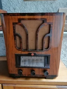 Radio a valvole PHILIPS 525A - Foto 1 di 11