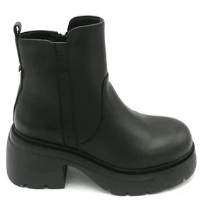 Liu Jo Carrie06 Leather Ankle Boot Black Zip Bottom Reinforced 2/3 - Picture 1 of 4