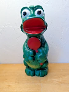 Vintage 1971 New York Vinyl Products Corp 13" Green Frog With Lollipop Bank - Picture 1 of 6