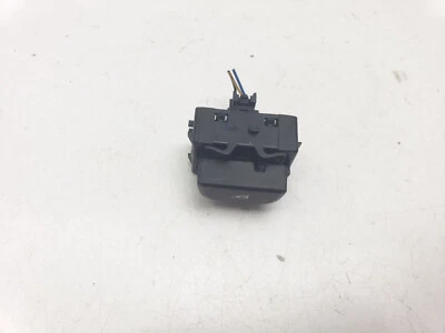 RENAULT CLIO MK4 FRONT WINDOW LOCK SWITCH 254291224R 2018 - Image 1 of 4