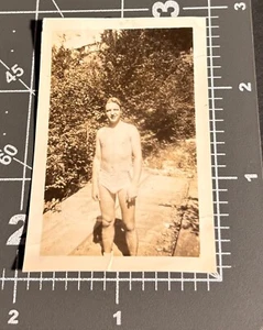 1930s Beefcake Muscle Man Swimsuit Bulge Shirtless Antique Gay Int PHOTO - Picture 1 of 3