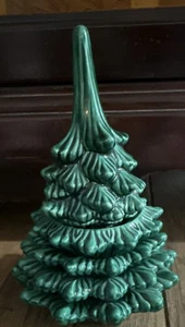 RARE Vintage Ceramic Christmas Tree Lighter & Ashtrays 5 pieces 70’s - Picture 1 of 5