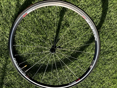 Rueda delantera Easton EA90 SL 700C freno de llanta NEUMÁTICO CRITERIO DESAFÍO EXCELENTE Foto 1 de 4