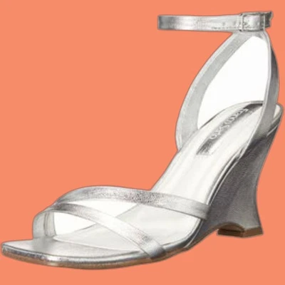 Nuevo en caja Franco Sarto FRANCA imitación cuero correa al tobillo tacones de cuña talla 5M graduación Foto 1 de 4