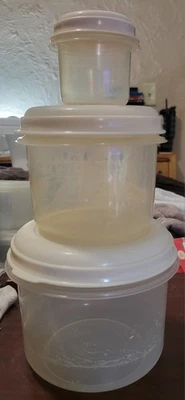 Винтажные контейнеры для канистр Rubbermaid Servin' Saver на 6, 3 и 0,5 чашки крышки с миндалем - Изображение 1 из 4