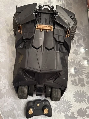DC Comics The Dark Knight Trilogy Batmobile Tumbler RC Car Batman 1/15 Scale - Image 1 of 4
