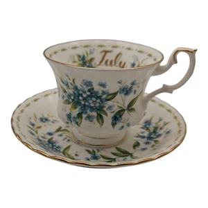 Tazza da tè e piattino Royal Albert Fiore del mese LUGLIO Bone China - Foto 1 di 12