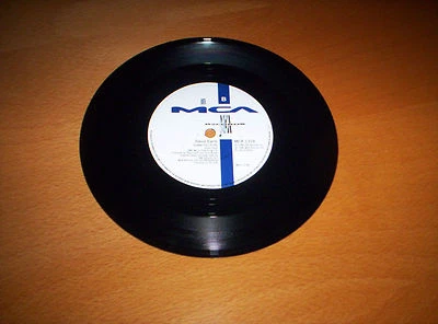 STEVE EARLE  "BACK TO THE WALL" (EDIT)      7 INCH 45   1988 - Image 1 of 4