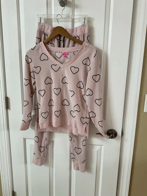 BETSEY JOHNSON PAJAMA SET Pink Hearts Size S - Image 1 of 4