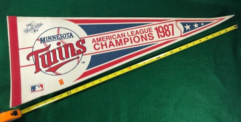 Vintage 1987 Minnesota Twins American League Champions Pennant 30" Cover