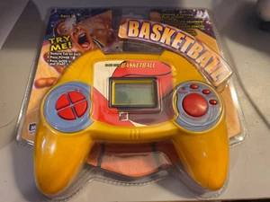 Vintage 2002 MGA Deluxe Sports Games Slam Dunk Basketball Electronic Game - Bild 1 von 2