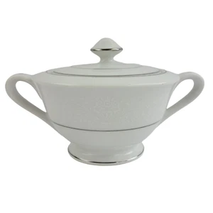Azúcar y tapa Wakefield Fine China de International Japan de colección - Imagen 1 de 10