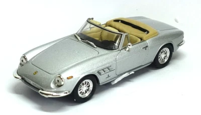 FERRARI 330 GTS 1966 - FERRARI COLLECTION - 1:43 - Immagine 1 di 2