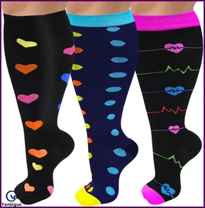 Calcetines de compresión talla grande para mujer y hombre calcetines de compresión 20-30 mmHg, anchos - Imagen 1 de 34