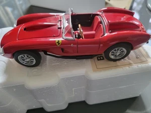 1958 FERRARI 250 TESTA ROSSA Danbury Mint 1:24 In Original Box - Picture 1 of 17