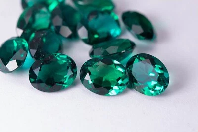 Loose Gemstone Lab Created Emerald Hydrothermal Emerald Oval shape - Image 1 of 3