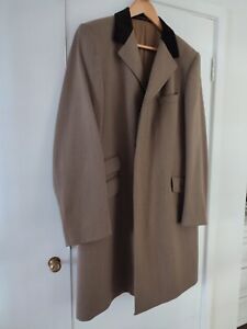 Magee Classic Gents Wool Covert Coat With Contrasting Velvet Collar 42R